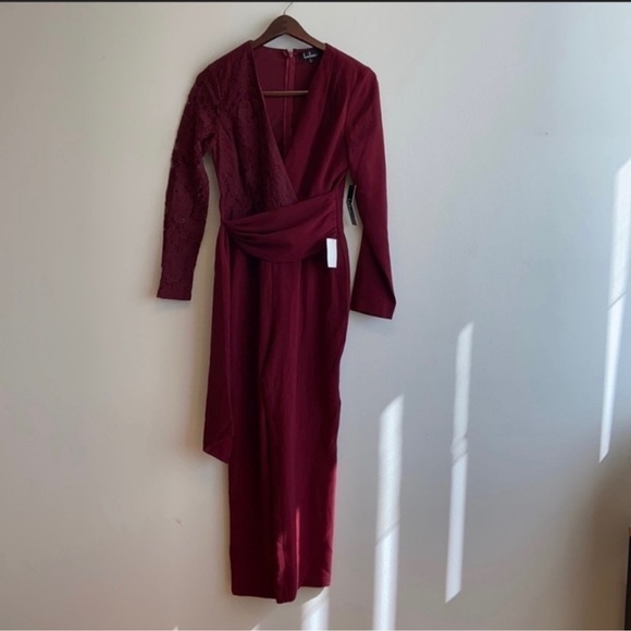 NWT‎ One I Adore Burgundy Lace Long Sleeve Jumpsuit - Picture 3 of 3